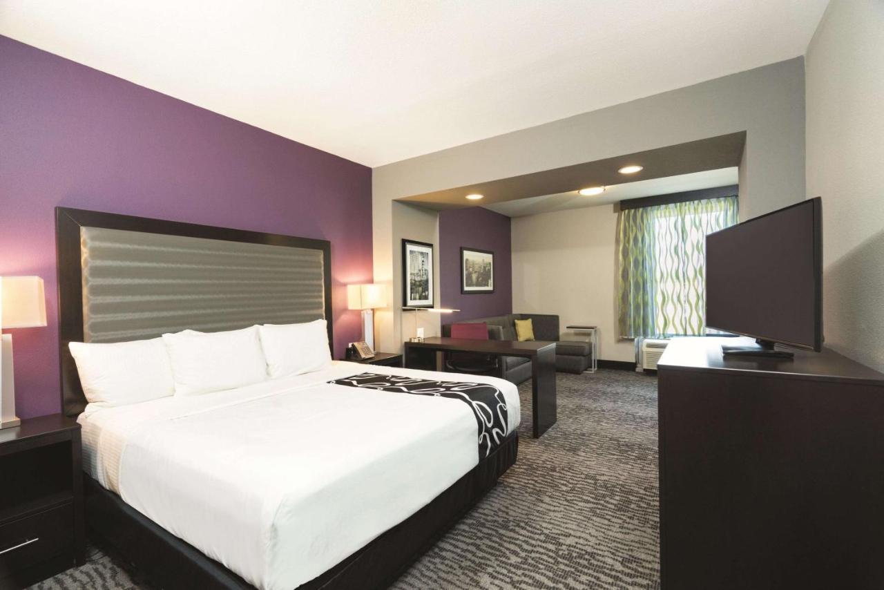 La Quinta By Wyndham Memphis Downtown Hotel Exterior photo